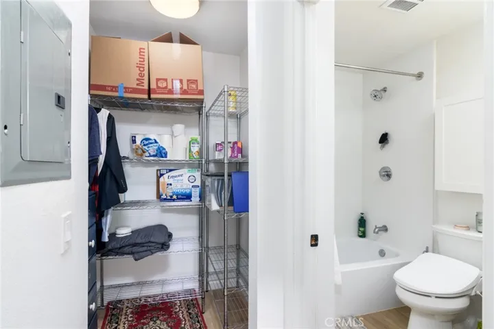 7640 Stalmer 111, San Diego, California 92111