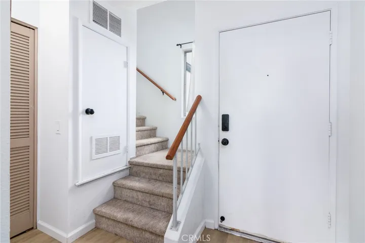 7640 Stalmer 111, San Diego, California 92111