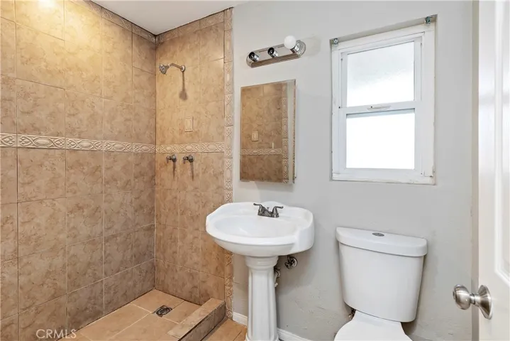 2492 San Anselmo Avenue, San Bernardino, California 92407