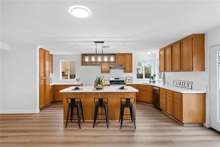 39315 Cardiff Avenue, Murrieta, California 92563