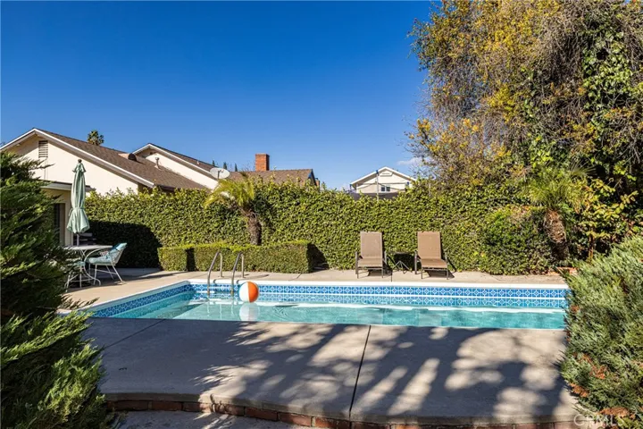7738 Delco Ave, Winnetka, California 91306