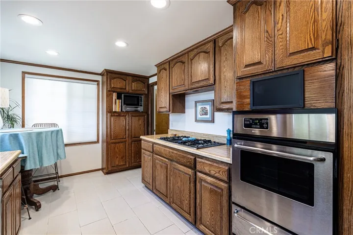7738 Delco Ave, Winnetka, California 91306