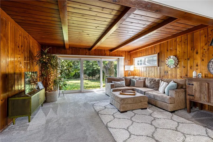 7738 Delco Ave, Winnetka, California 91306