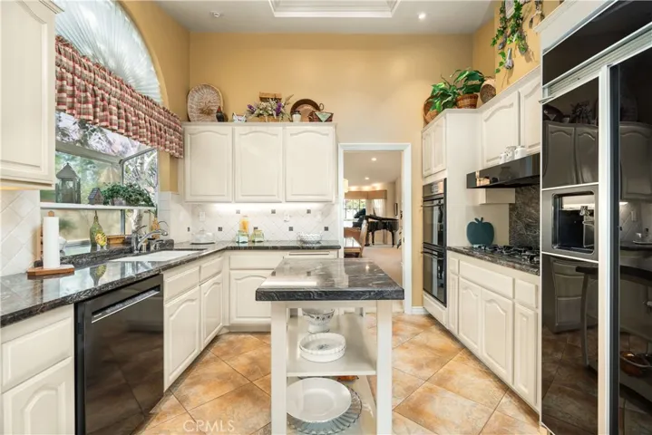 5925 Vista Del Mar, Yorba Linda, California 92887