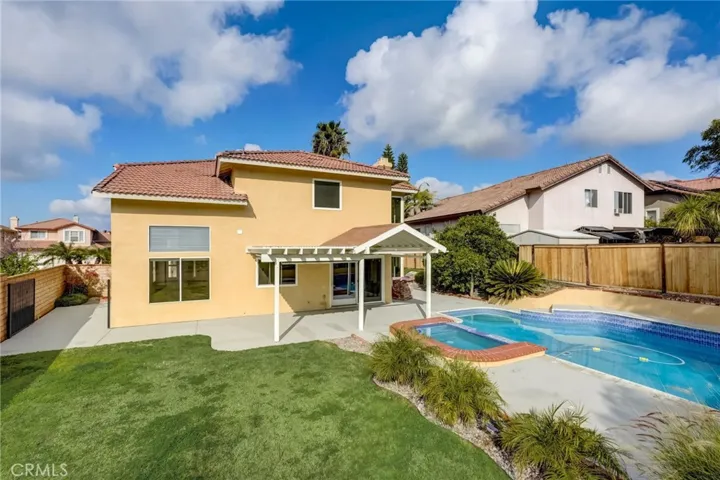 1255 Rosemary Circle, Corona, California 92879