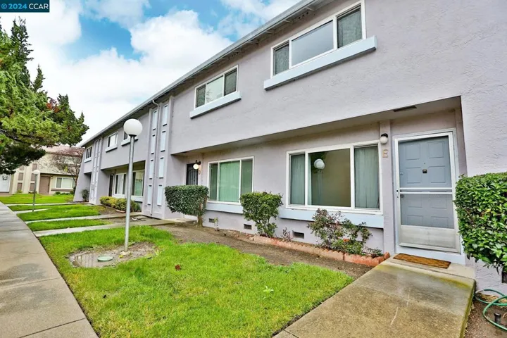 1900 Lynwood Dr E, Concord, California 94519