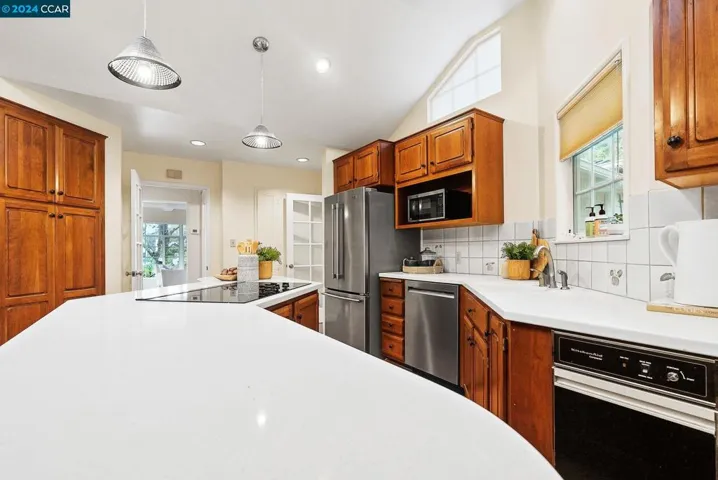360 Muller Rd, Walnut Creek, California 94598