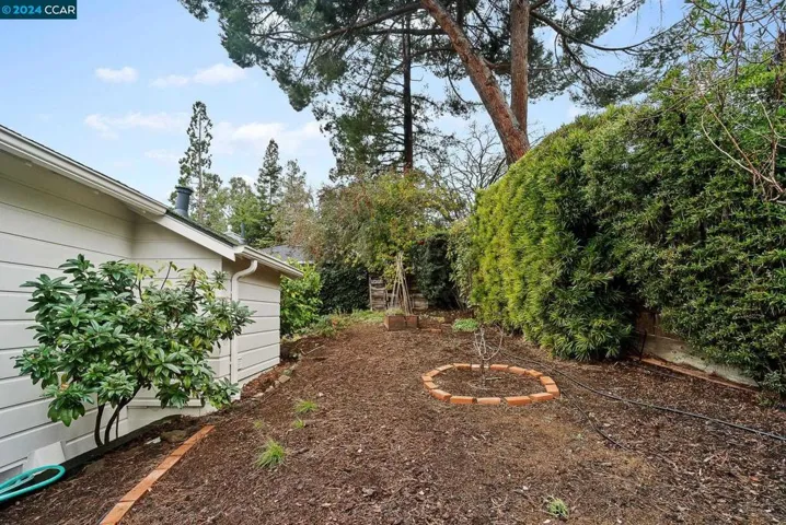 360 Muller Rd, Walnut Creek, California 94598