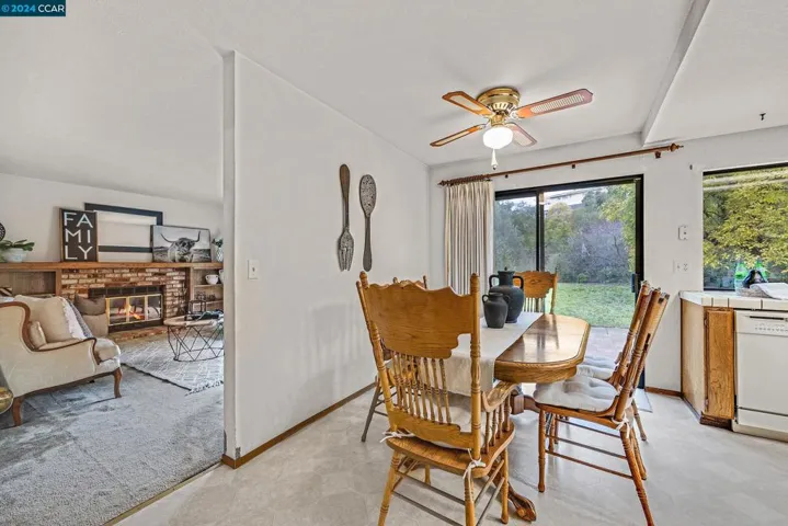 8681 Waterford Ct, Dublin, California 94568