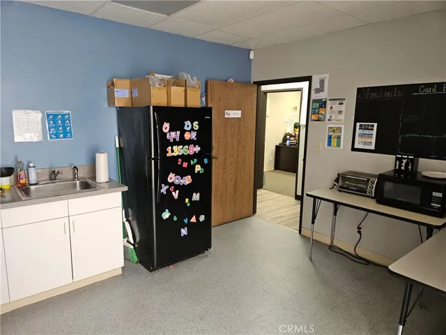 5750 Division, Riverside, California 92506