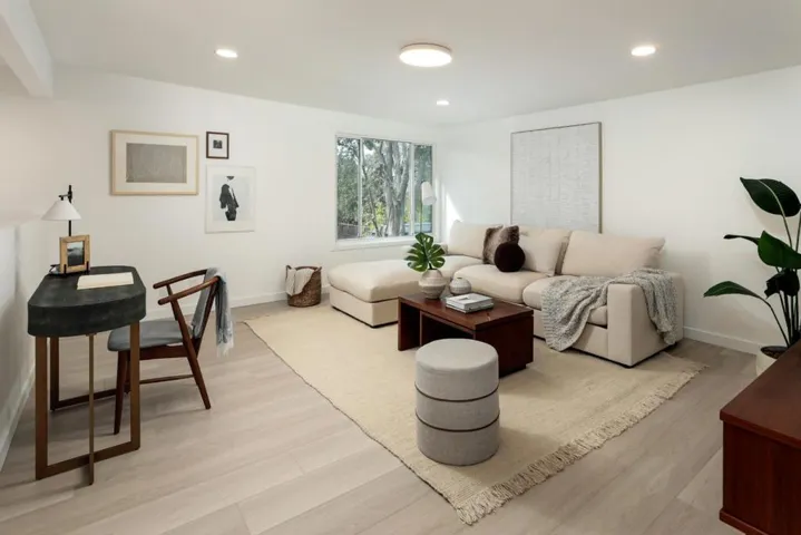 259 Los Palmos Way, San Jose, California 95119