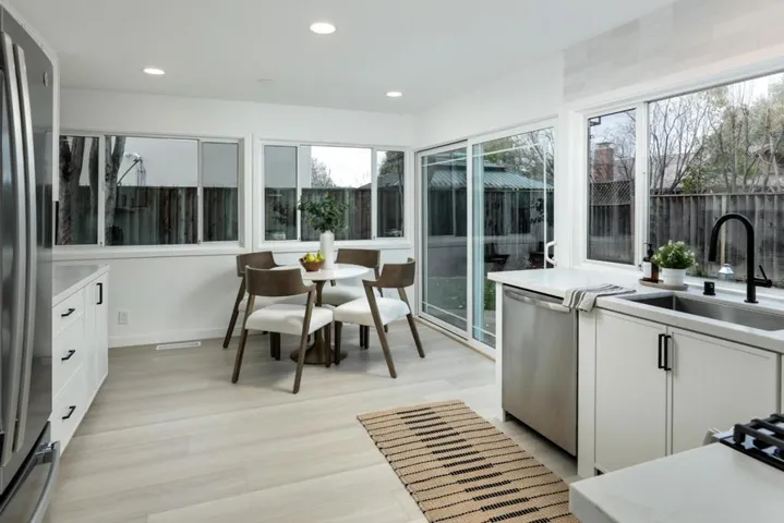 259 Los Palmos Way, San Jose, California 95119