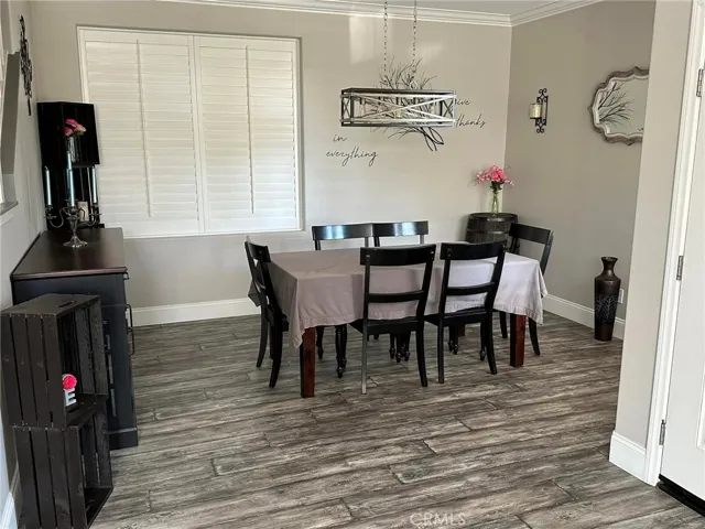 formal dining room
