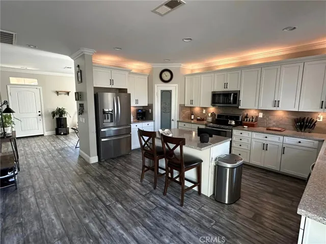 10219 Via Pescadero, Moreno Valley, California 92557