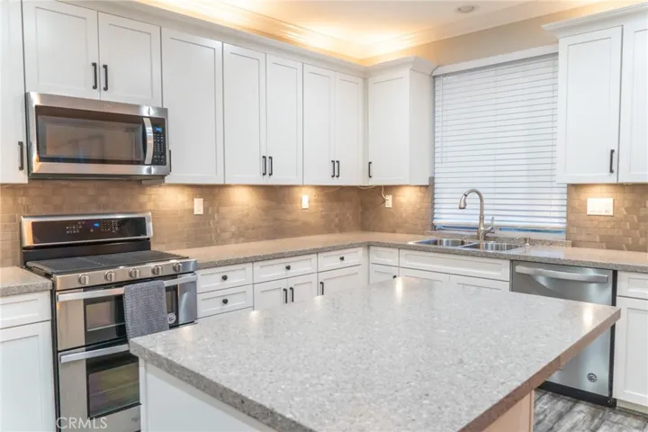 10219 Via Pescadero, Moreno Valley, California 92557