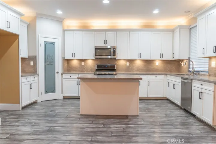 10219 Via Pescadero, Moreno Valley, California 92557