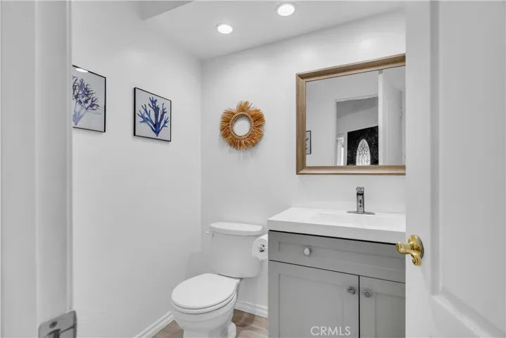 28726 Greenwood Place, Castaic, California 91384