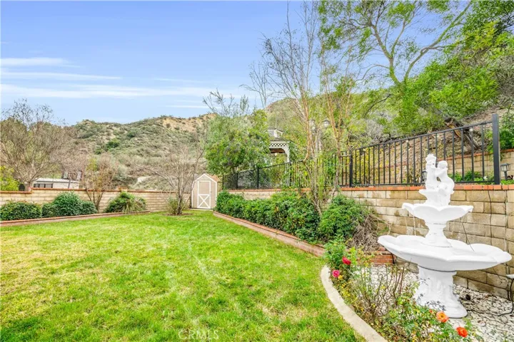 28726 Greenwood Place, Castaic, California 91384