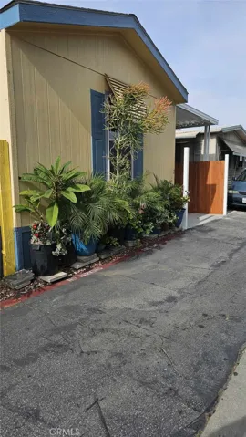 423 W Route 66 2, Glendora, California 91740
