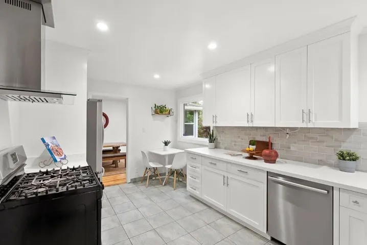 1133 18th Avenue, Redwood City, California 94063