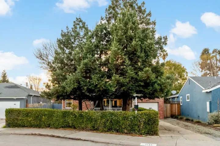 1133 18th Avenue, Redwood City, California 94063