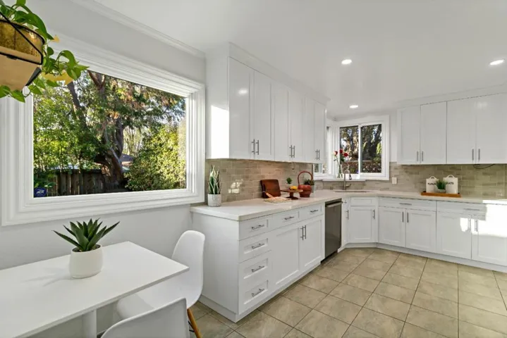 1133 18th Avenue, Redwood City, California 94063