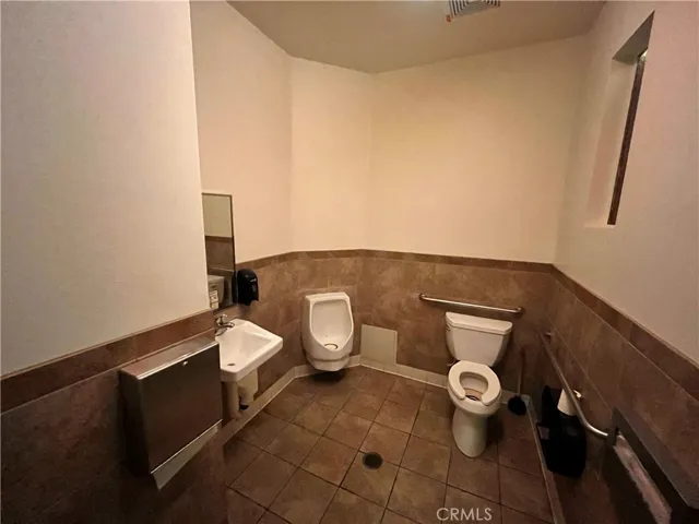 541 N D Street, San Bernardino, California 92401