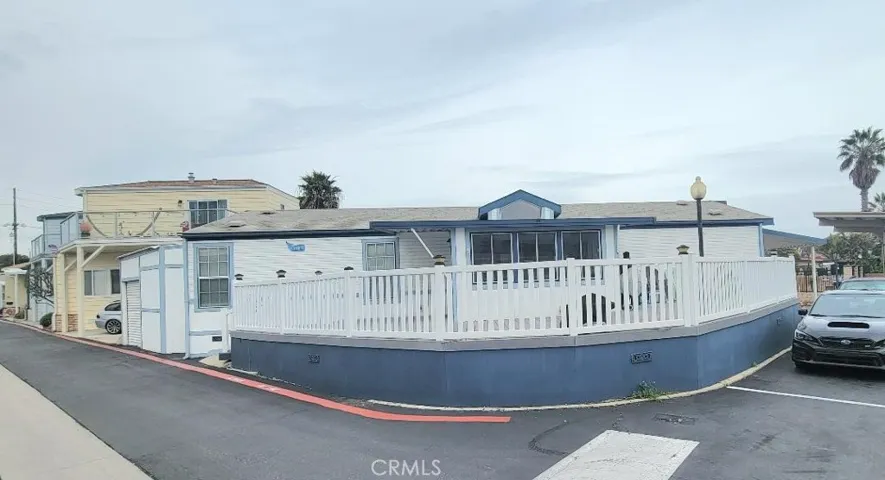 Corner lot