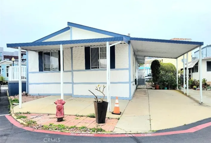 Corner lot