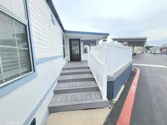 80 Huntington St. 218, Huntington Beach, California 92646