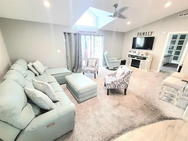 80 Huntington St. 218, Huntington Beach, California 92646