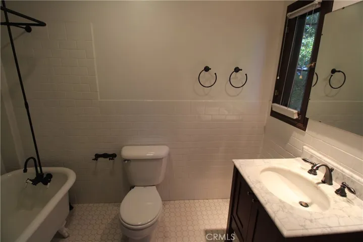 244 S Orange Grove Boulevard 203, Pasadena, California 91105