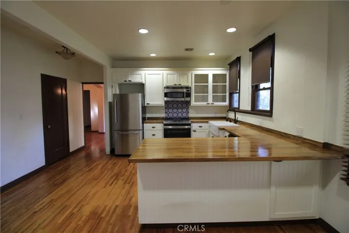 244 S Orange Grove Boulevard 203, Pasadena, California 91105