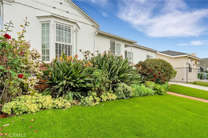 front yard garden and synthetic gras