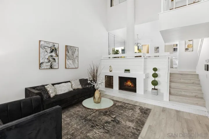 3122 Morning Way, La Jolla, California 92037