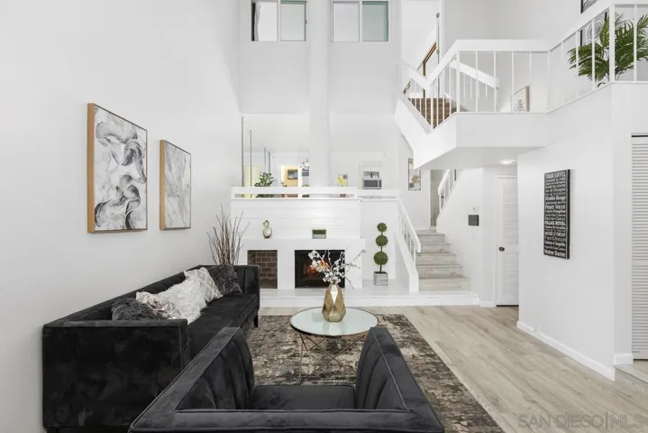 3122 Morning Way, La Jolla, California 92037