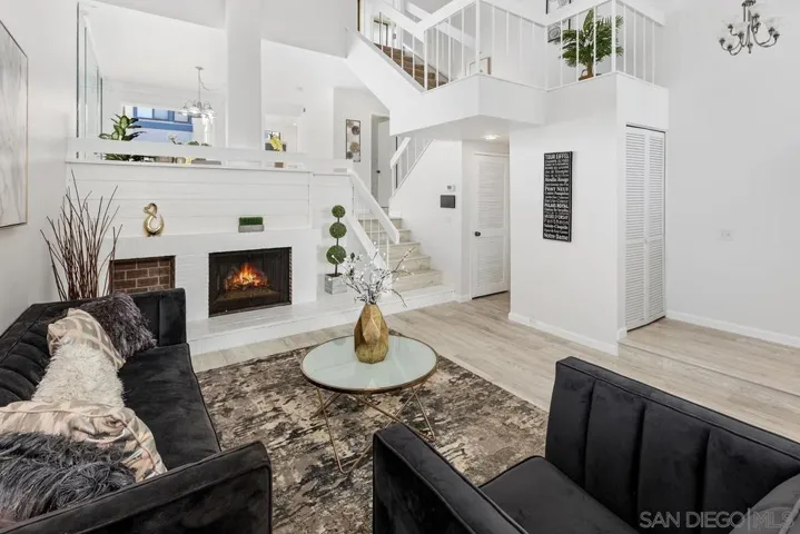3122 Morning Way, La Jolla, California 92037