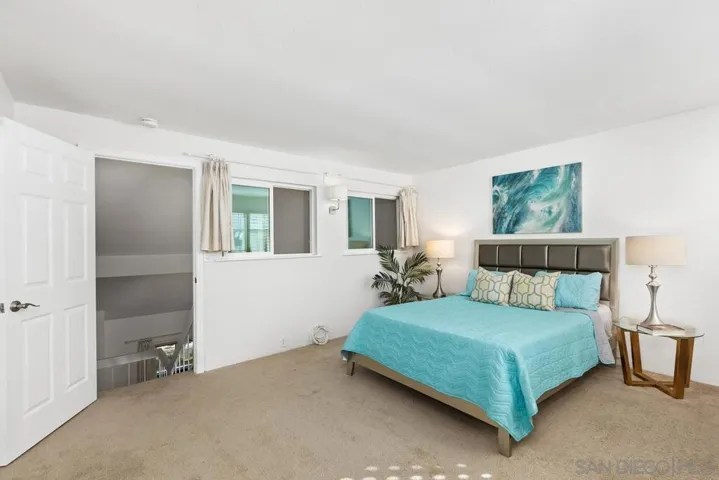 3122 Morning Way, La Jolla, California 92037