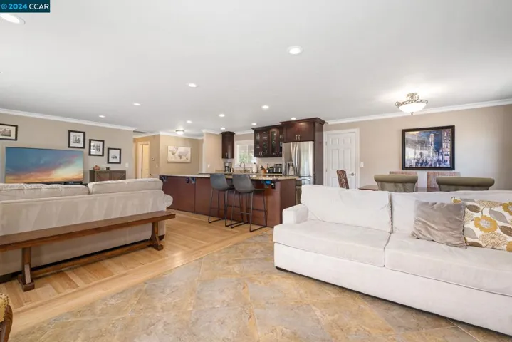 1666 Clayton Way, Concord, California 94519