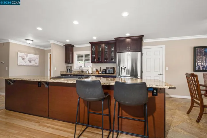 1666 Clayton Way, Concord, California 94519