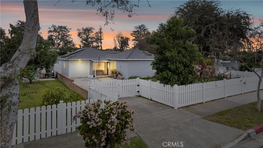 1125 E Wilshire Avenue, Fullerton, California 92831