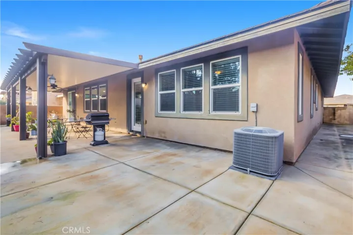 14253 Florence Street, Eastvale, California 92880