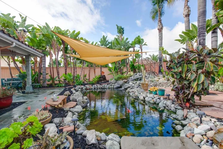 32 Avenida Descanso, Oceanside, California 92057