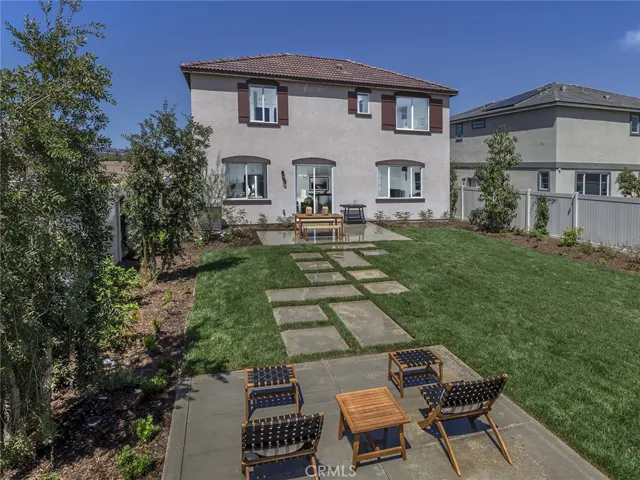 Photo is not of the actual home, but is an inspirational photo of builder’s model home and may depict options, furnishings, and/or decorator features that are not included