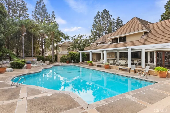 2563 Plaza Del Amo 210, Torrance, California 90503
