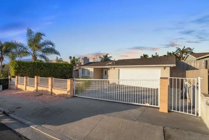 269 Puffin Drive, Vista, California 92083