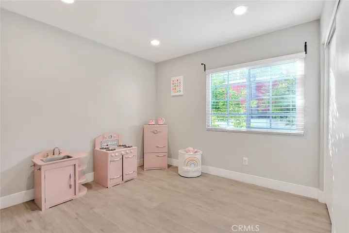 15123 Camphor Way, Lake Elsinore, California 92530