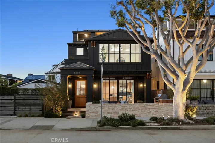 1416 E Balboa Boulevard, Newport Beach, California 92661