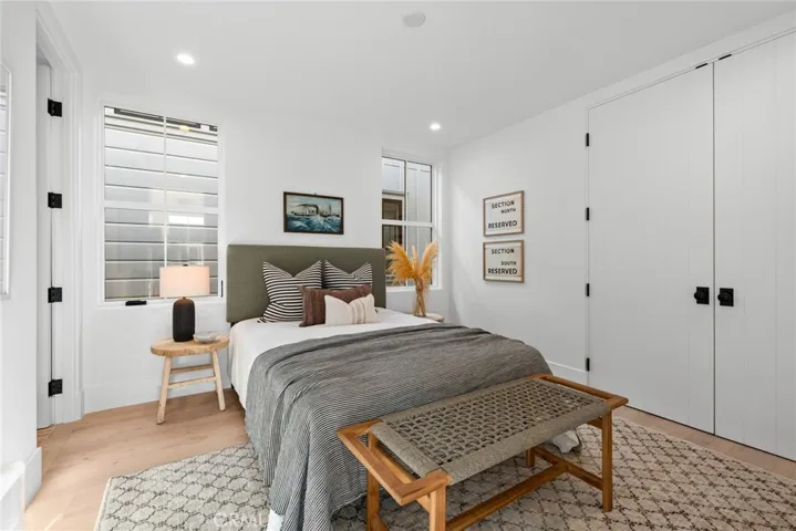 1416 E Balboa Boulevard, Newport Beach, California 92661