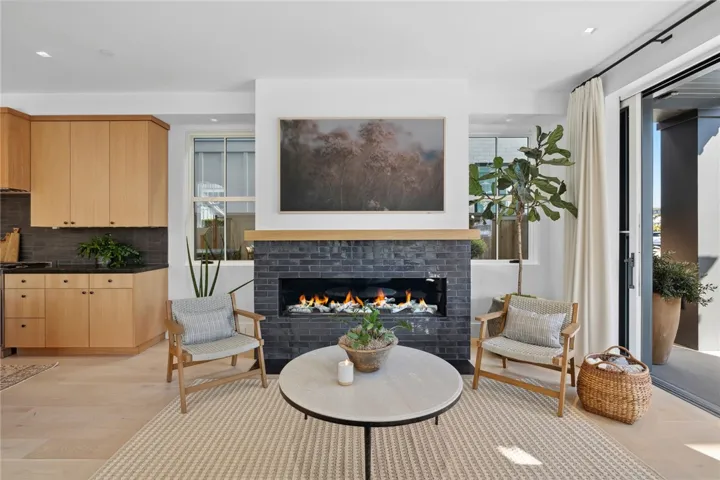 1416 E Balboa Boulevard, Newport Beach, California 92661